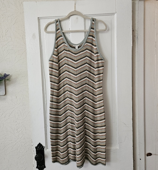Cato Dresses & Skirts - Cato Women's Knit Tank Dress Size XL Neutral Colors, Soft, Scalloped Hem